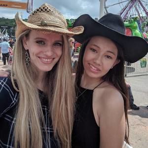 Meet your Posher, Vonda-lee